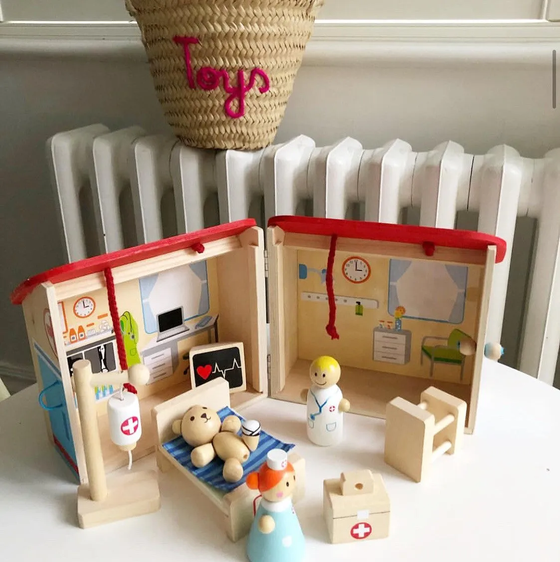 Bigjigs Mini Hospital Playset